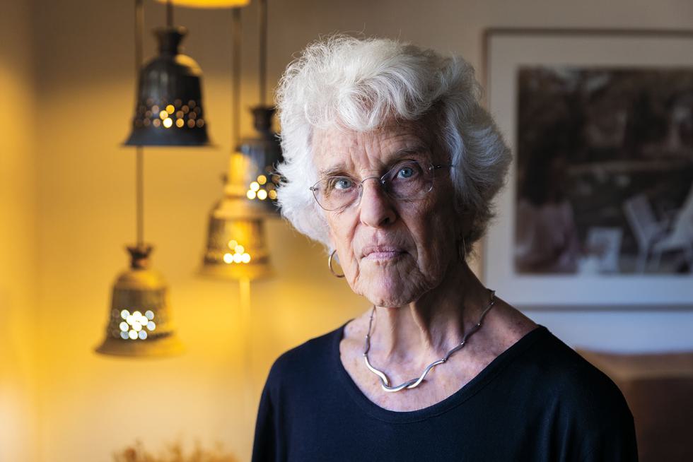 A photo shows Nancy Stearns '61 in her New York City apartment.